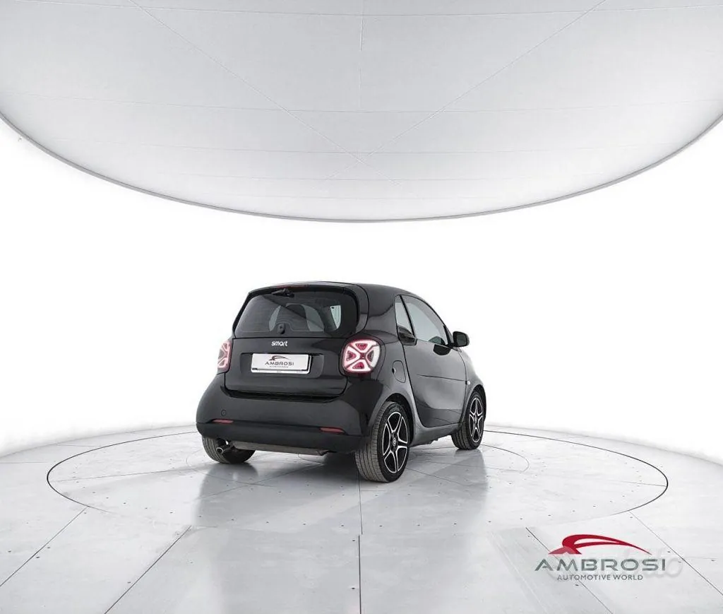 Smart Fortwo 2017 photo 3