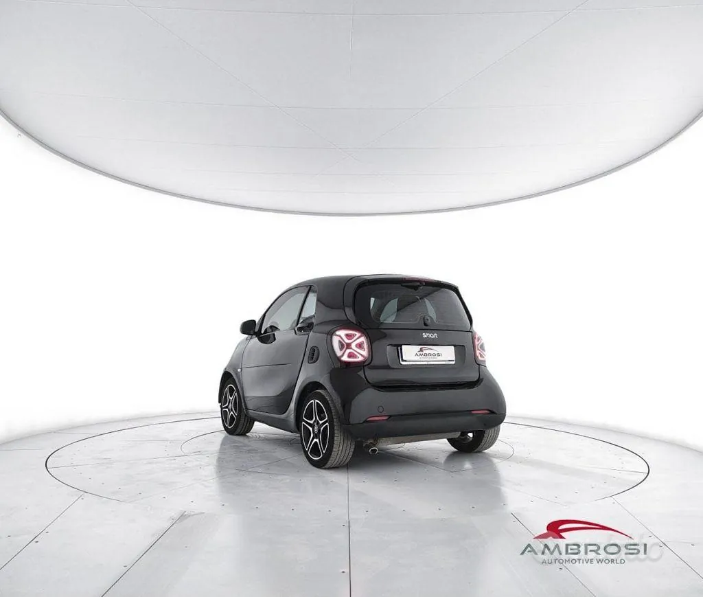 Smart Fortwo 2017 photo 4