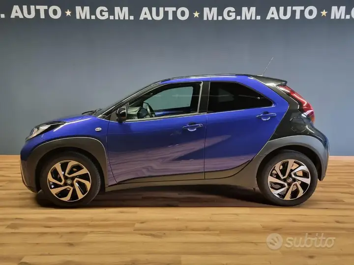 Toyota Aygo 2023 photo 2
