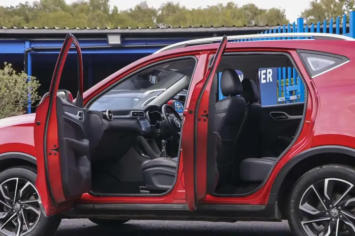 MG Zs 2022 photo 3