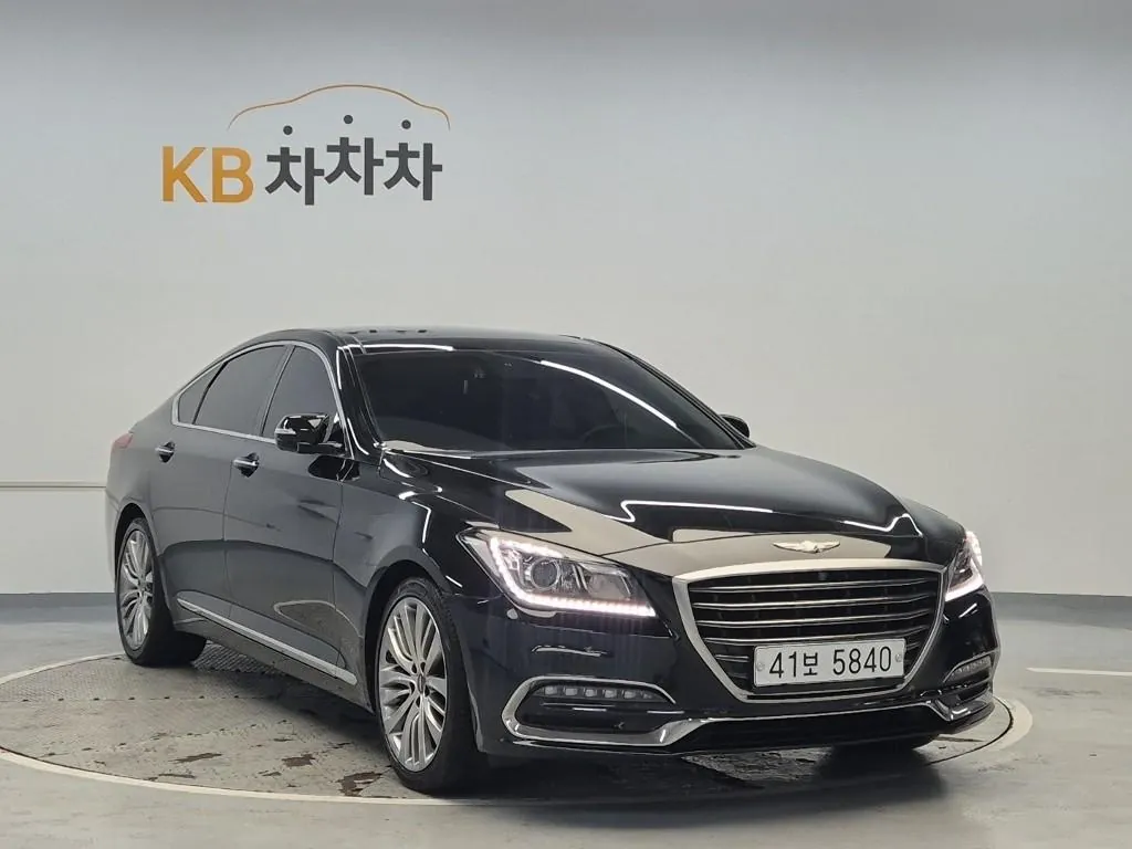 Genesis G80 2017 photo 4