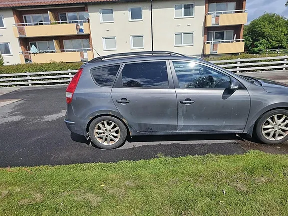 Hyundai I30 2008 photo 3
