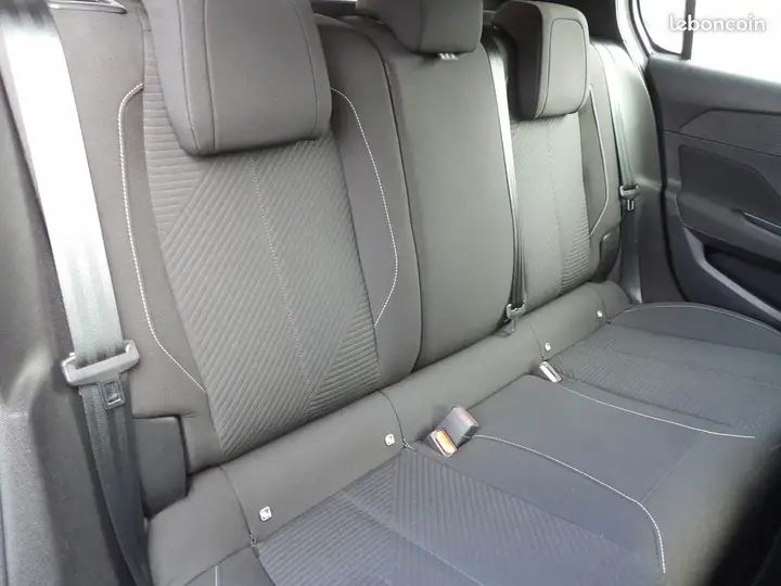Peugeot 308 2022 photo 5