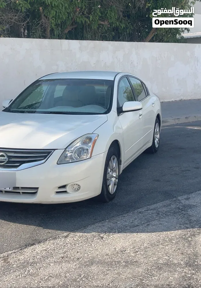 Nissan Altima 2012 photo 3