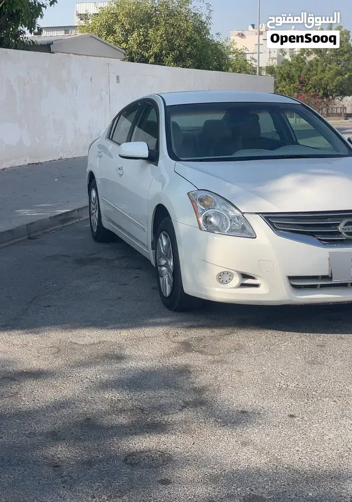 Nissan Altima 2012 photo 4