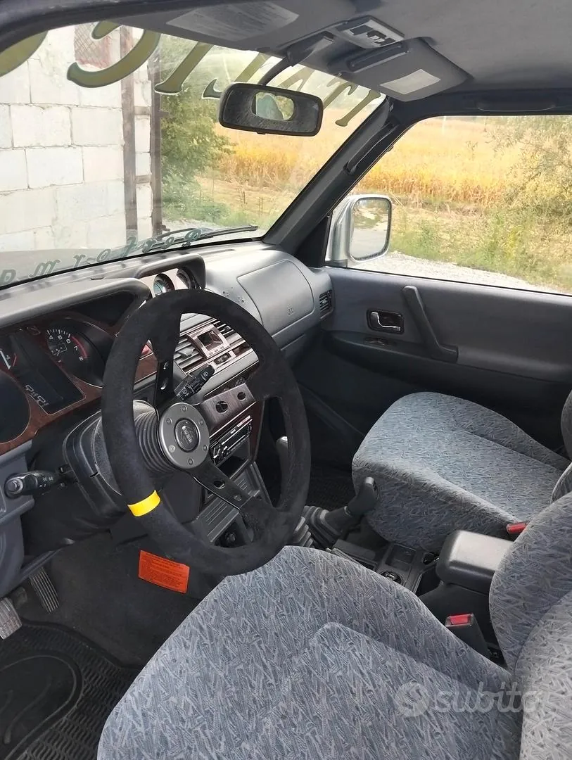 Mitsubishi Pajero 1999 photo 5