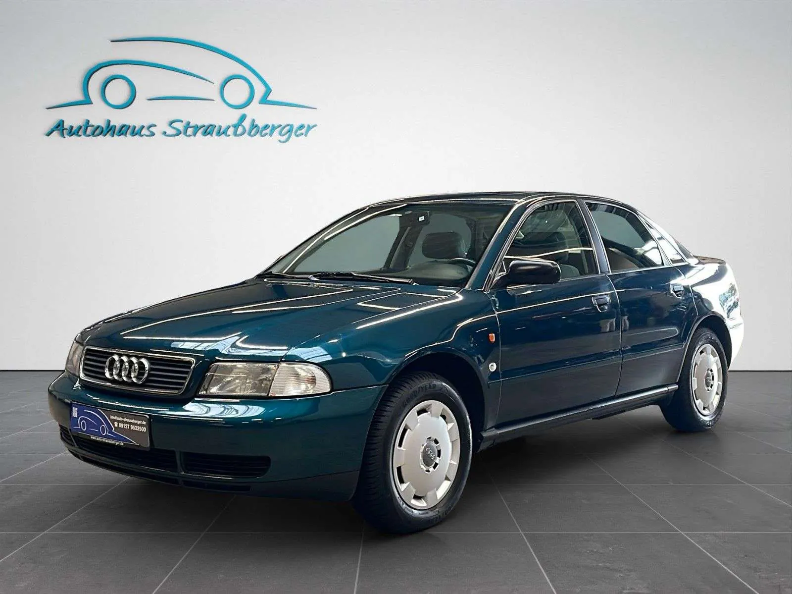 Audi A4 1995 photo 2