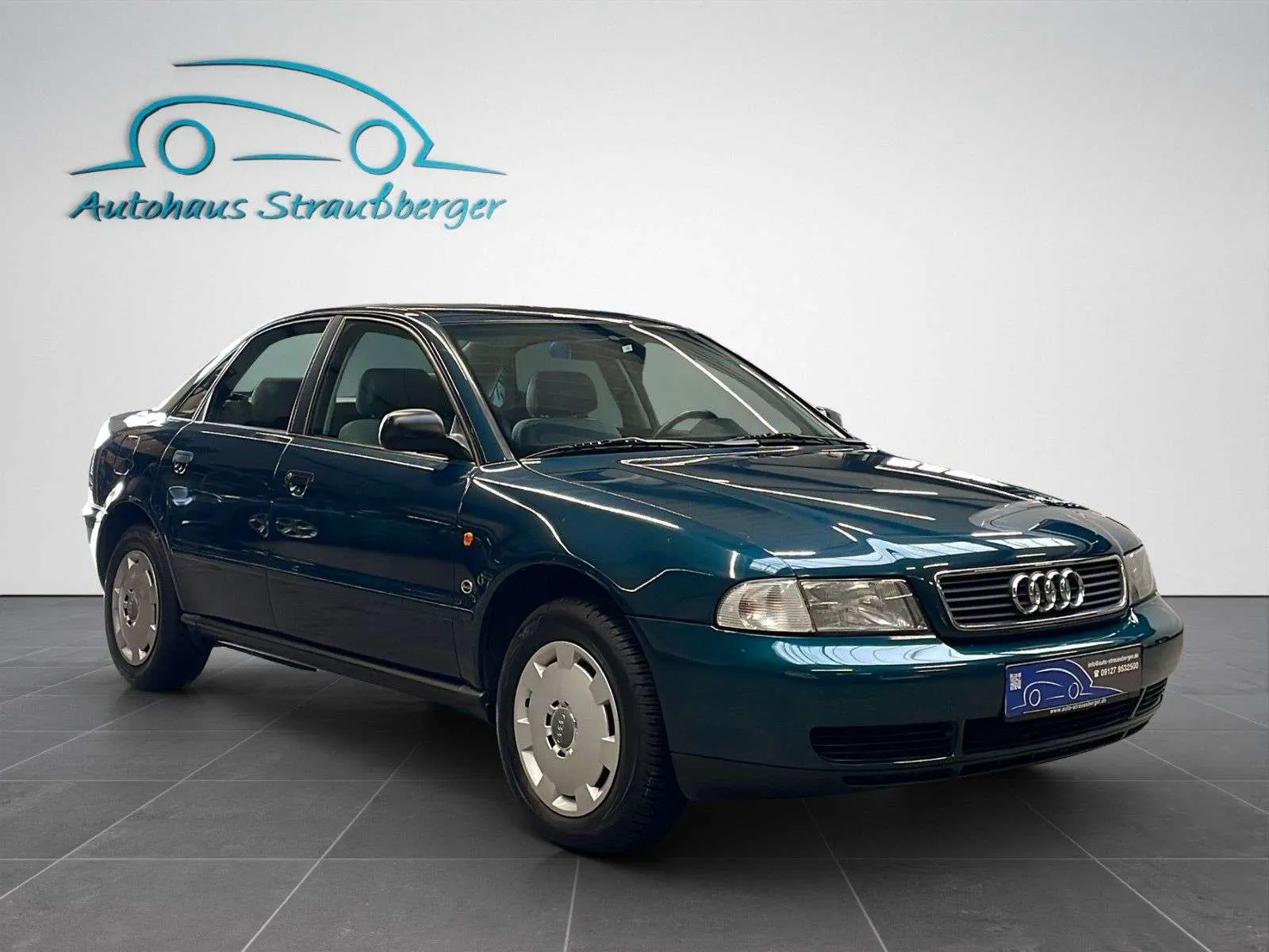 Audi A4 1995 photo 4