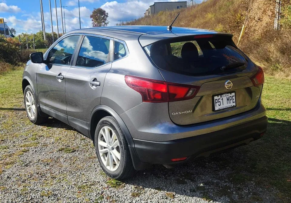 Nissan Qashqai 2017 photo 2
