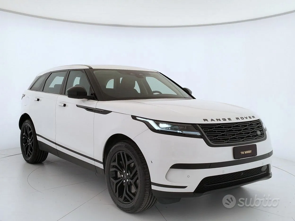 Land Rover Range Rover Velar 2024 photo 3