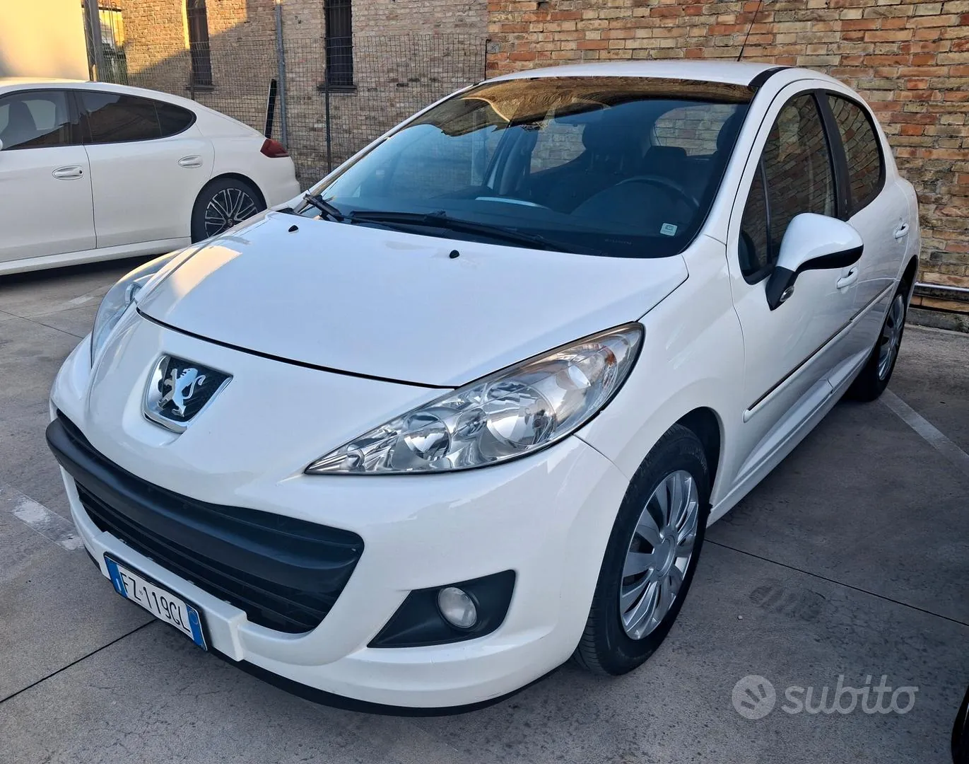 Peugeot 207