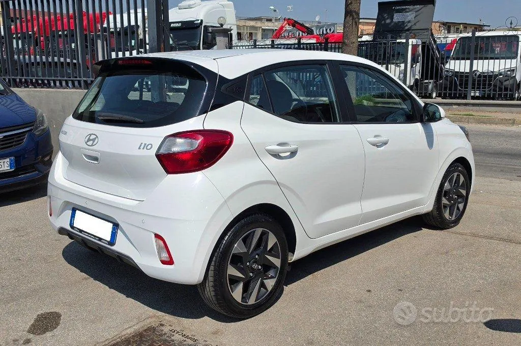 Hyundai I10 2023 photo 4