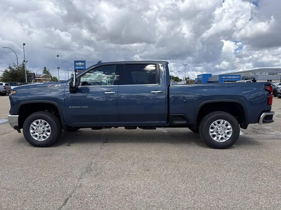 Chevrolet Silverado 2500Hd 2026 photo 5