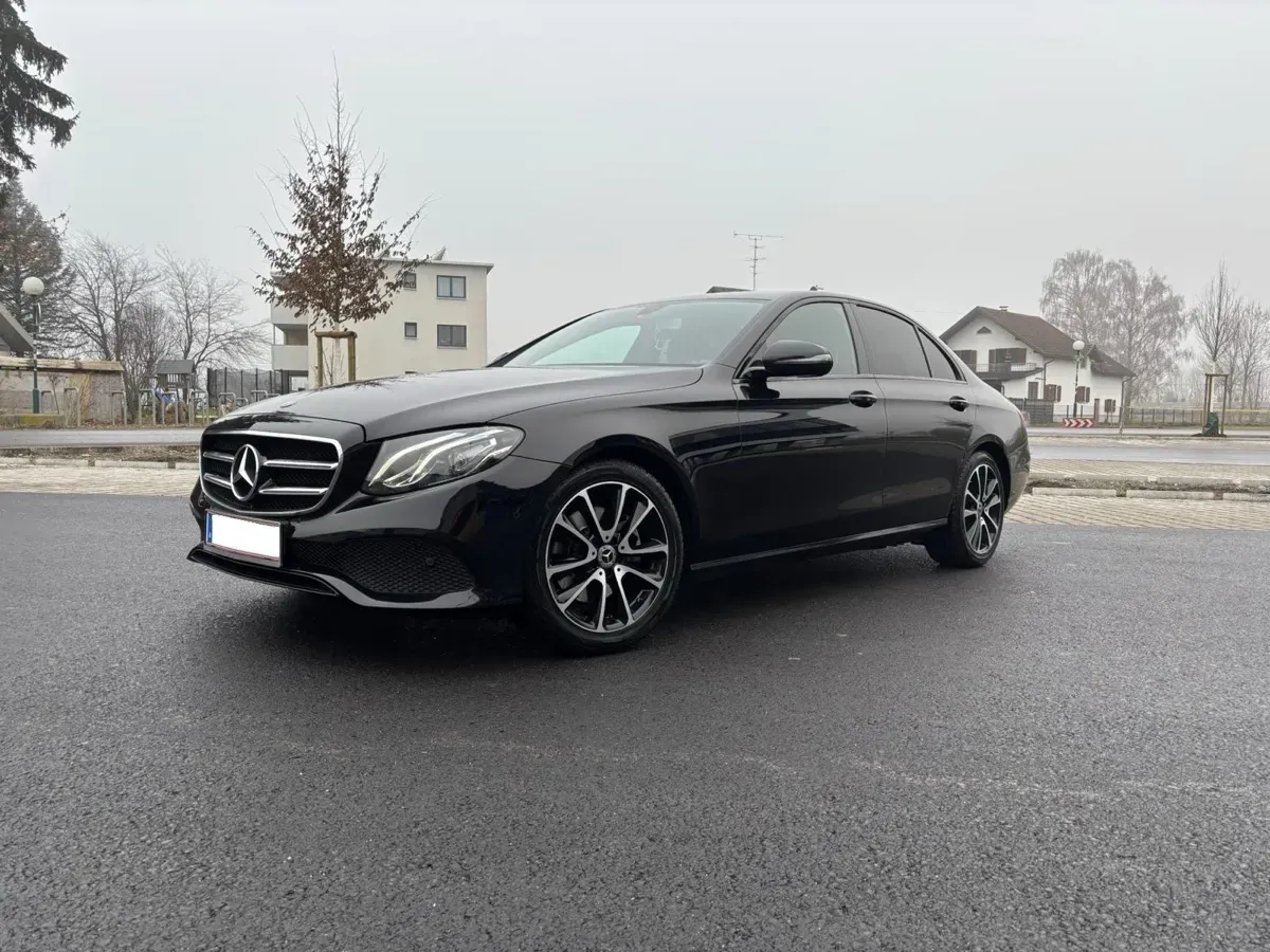 Mercedes-Benz E-Class 2019 photo 3