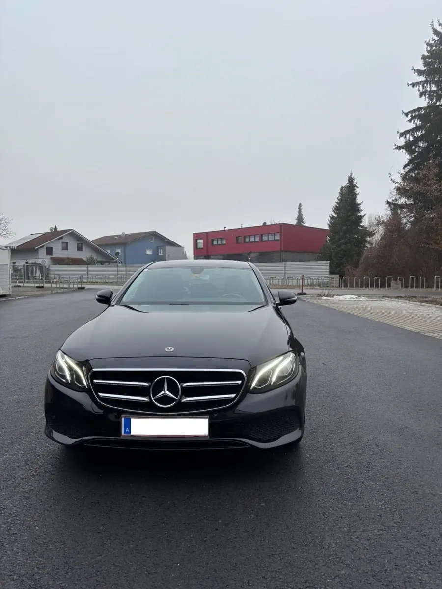 Mercedes-Benz E-Class 2019 photo 2