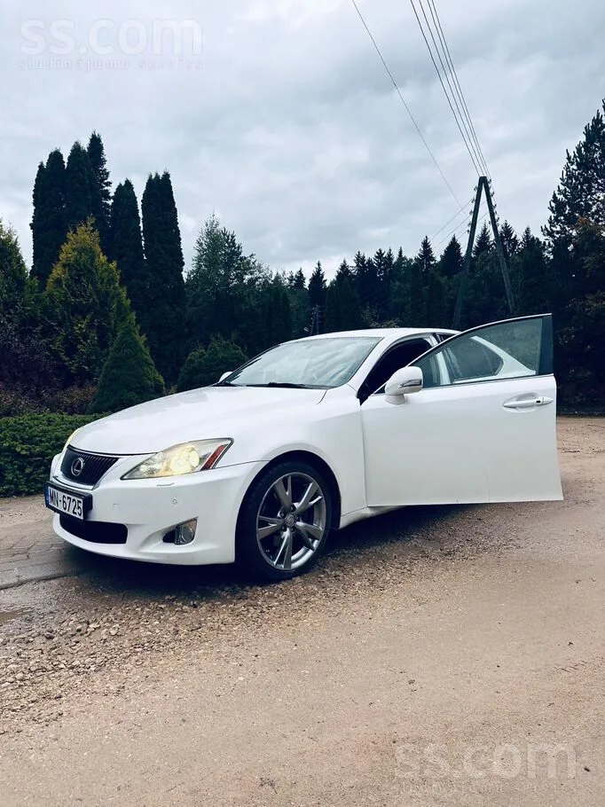 Lexus Is 220