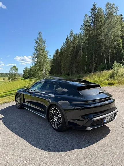 Porsche Taycan 2022 photo 4