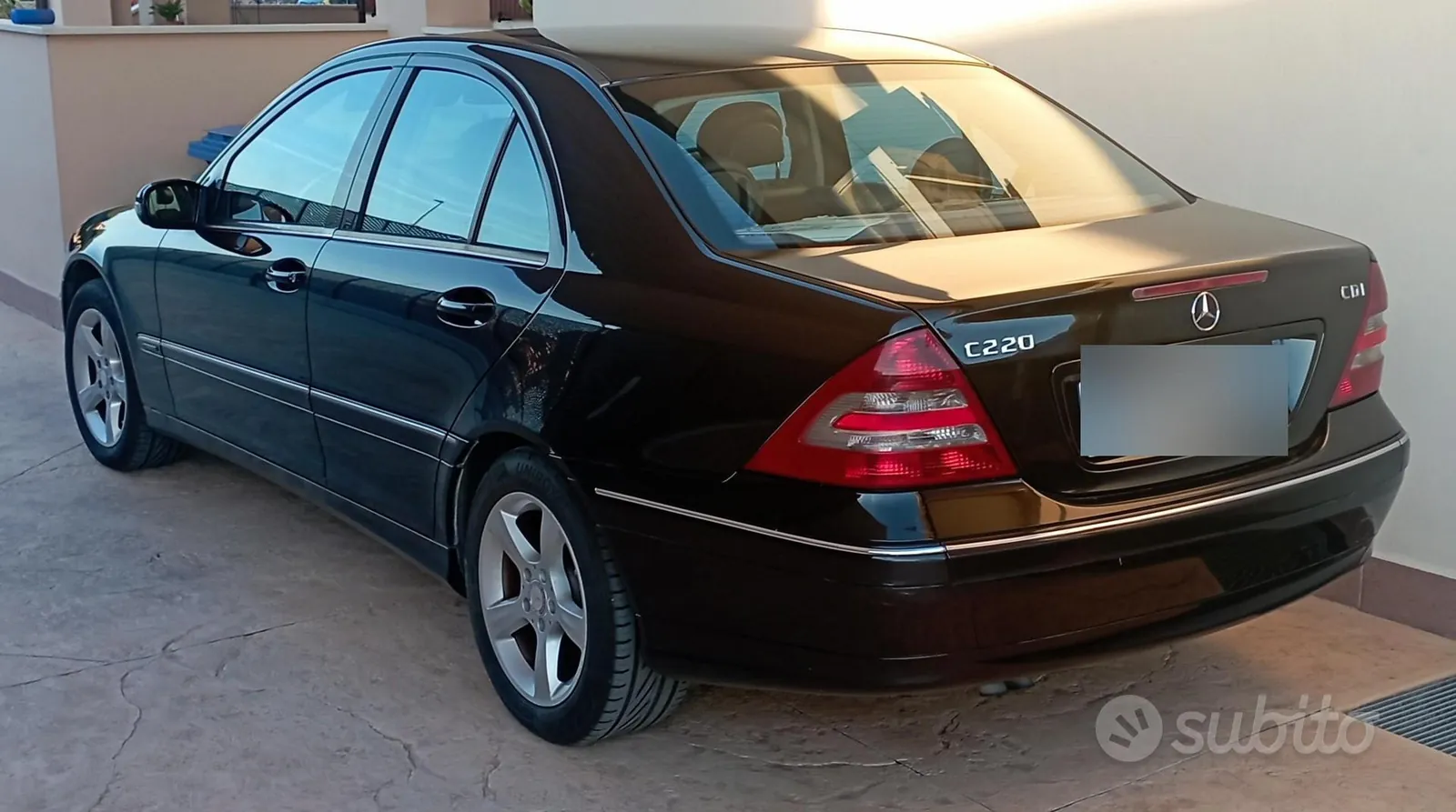 Mercedes-Benz C-Class 2005 photo 3