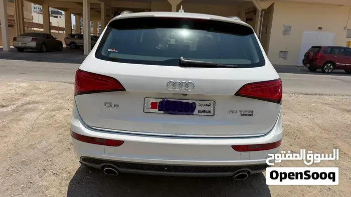 Audi Q5 2017 photo 2