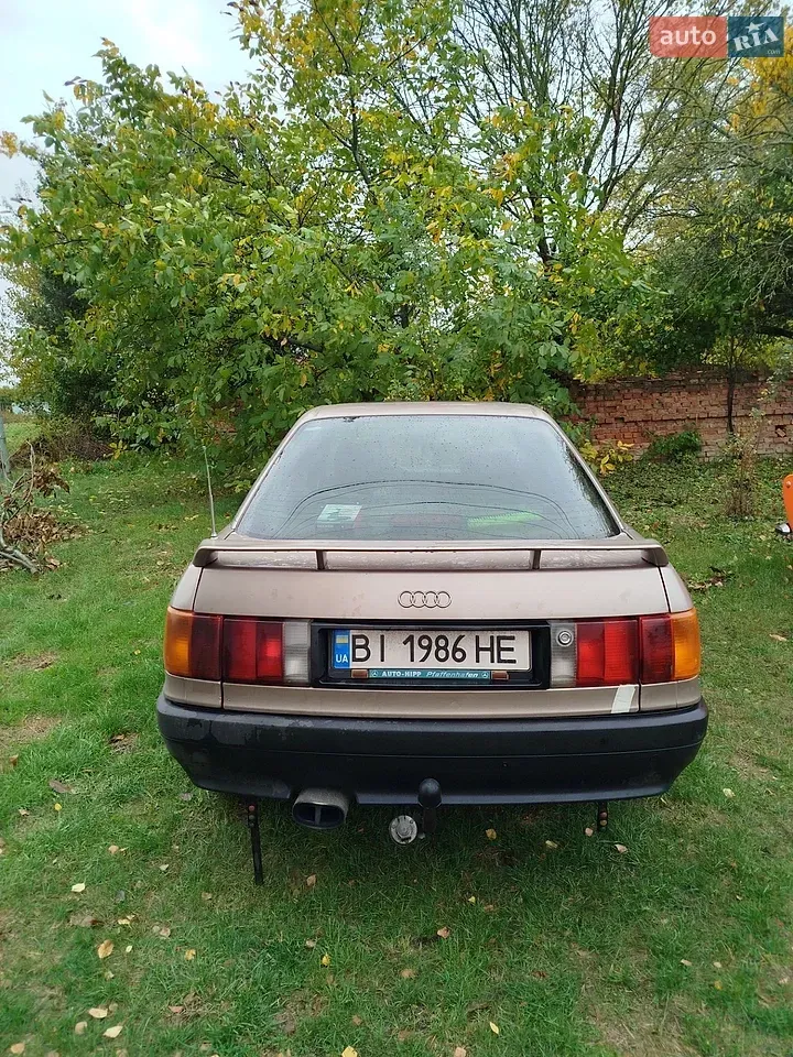 Audi 80 1987 photo 4