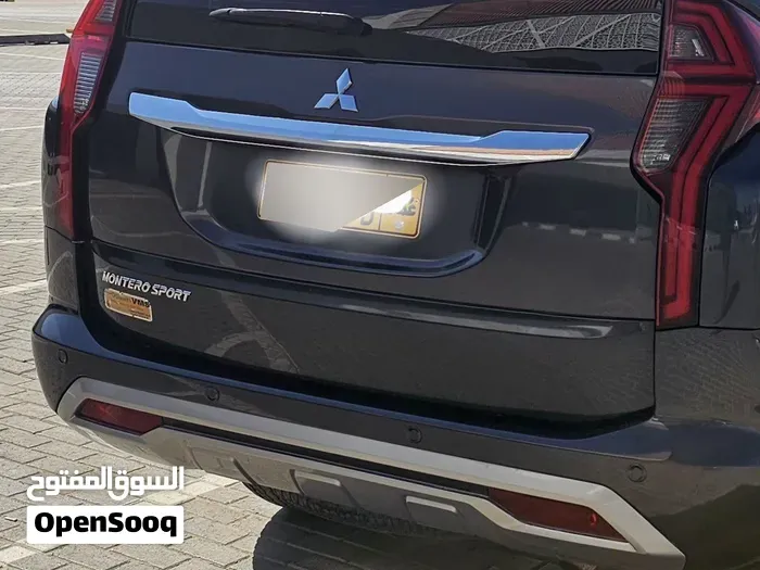 Mitsubishi Montero 2022 photo 4