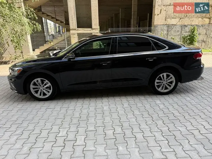 Volkswagen Passat 2020 photo 5