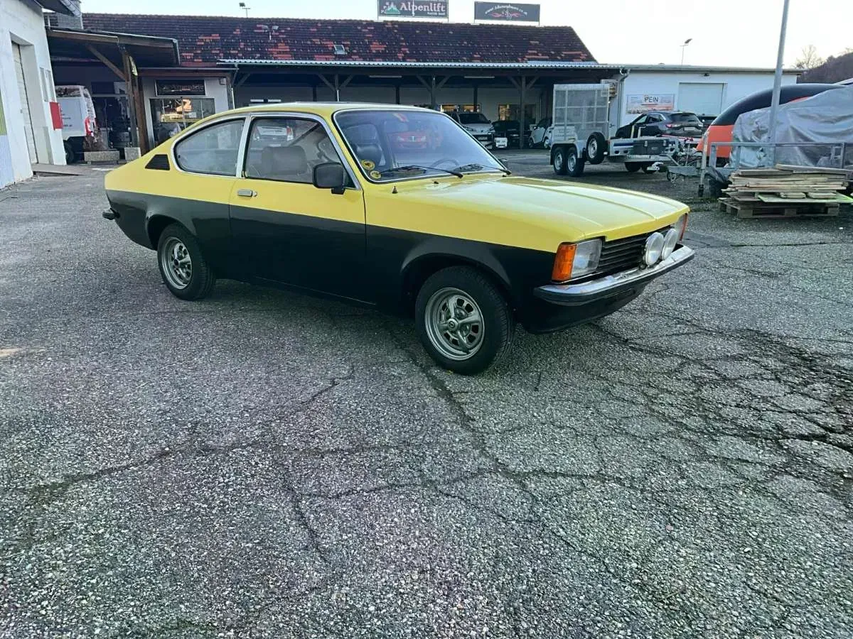 Opel Kadett 1977 photo 2