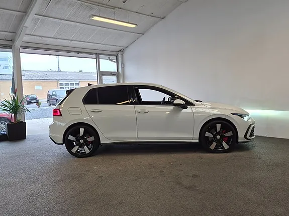 Volkswagen Golf Viii 2021 photo 3