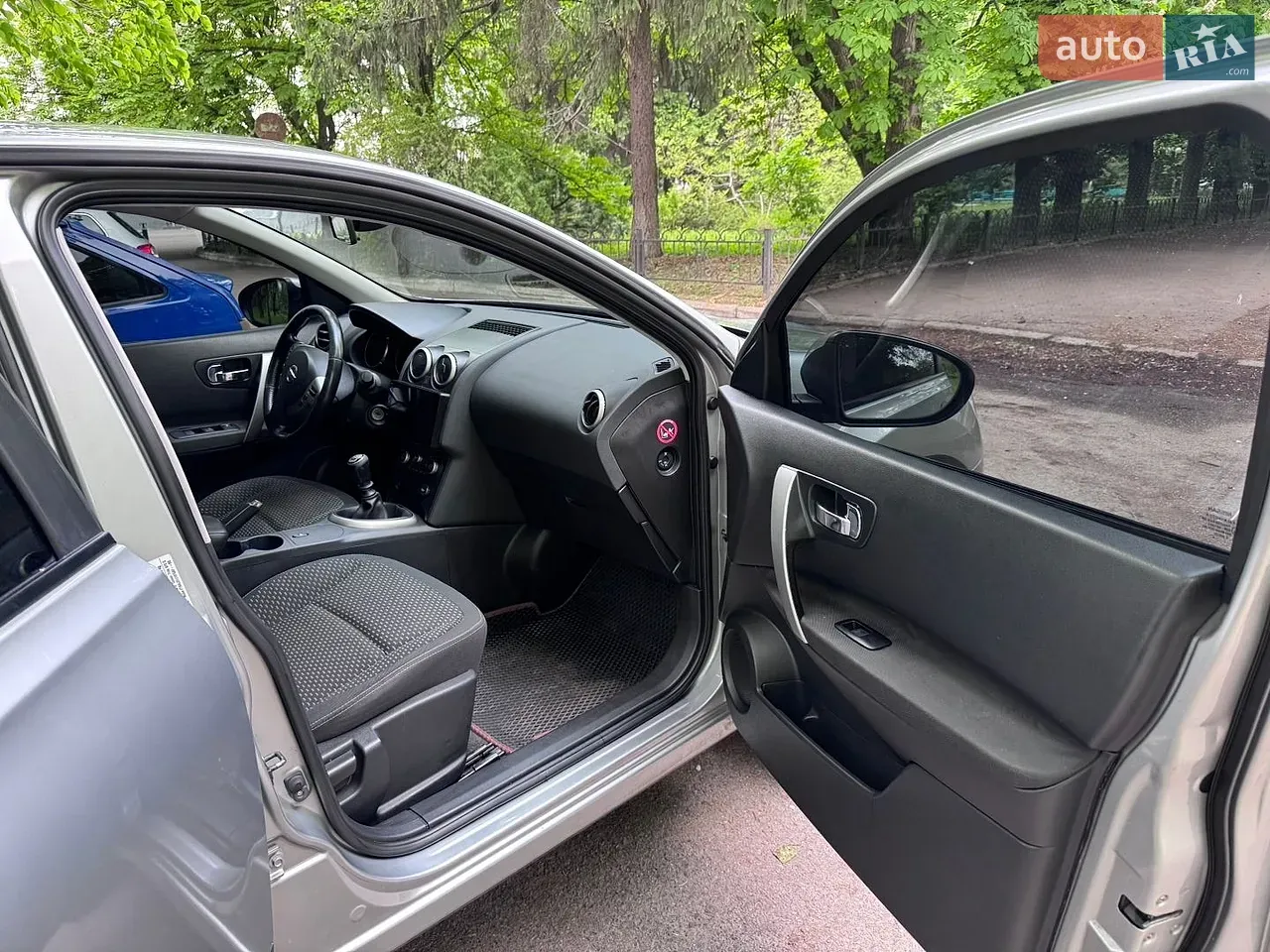 Nissan Qashqai 2009 photo 5