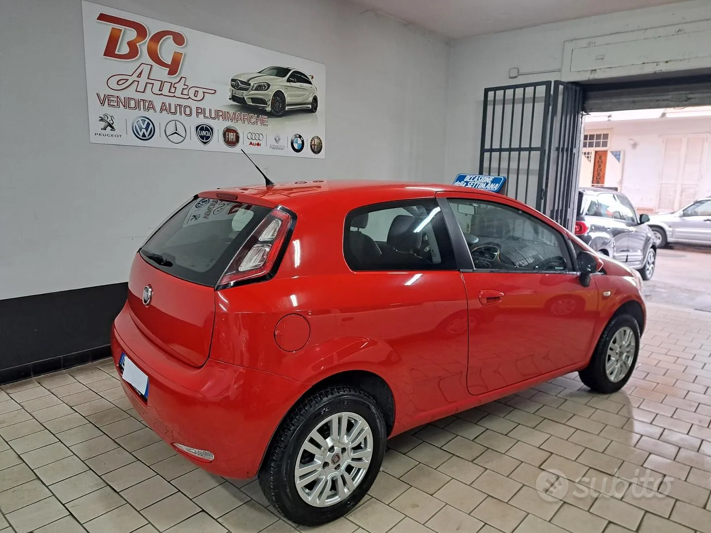 Fiat Punto 2012 photo 4