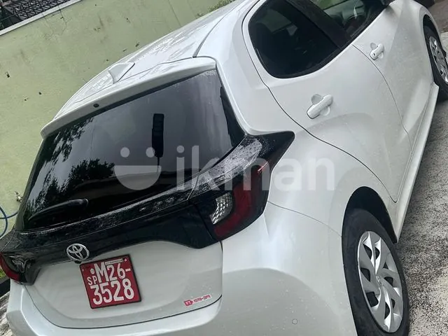 Toyota Yaris X Limited 2024 photo 3
