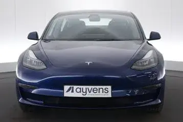Tesla Model 3 2022 photo 2