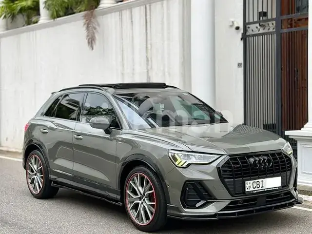 Audi Q3 2019 photo 3