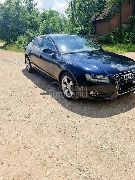 Audi A5 2010 photo 4