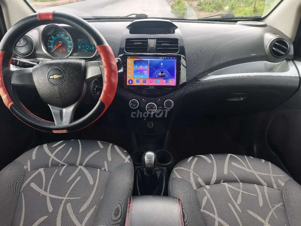 Chevrolet Spark 2017 photo 2