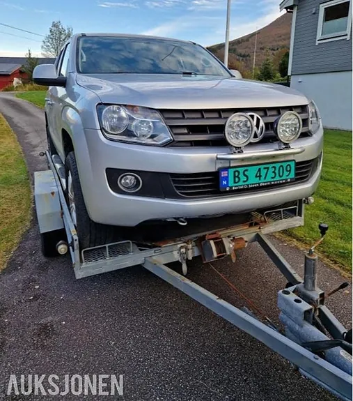 Volkswagen Amarok 2012 photo 2