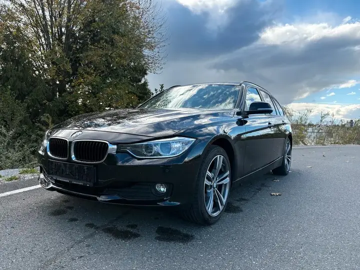 BMW 320