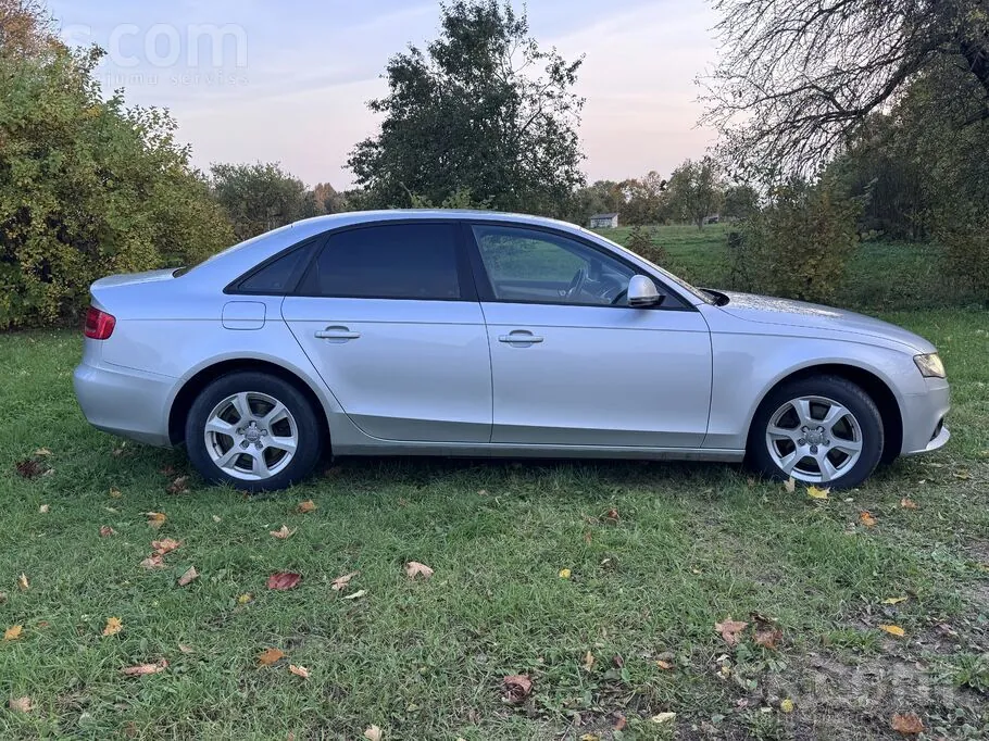 Audi A4 2008 photo 2