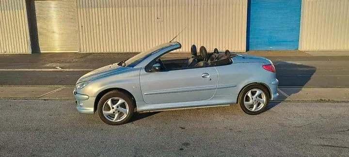 Peugeot 206