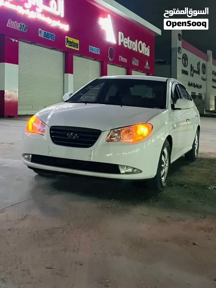 Hyundai Avante 2008 photo 2