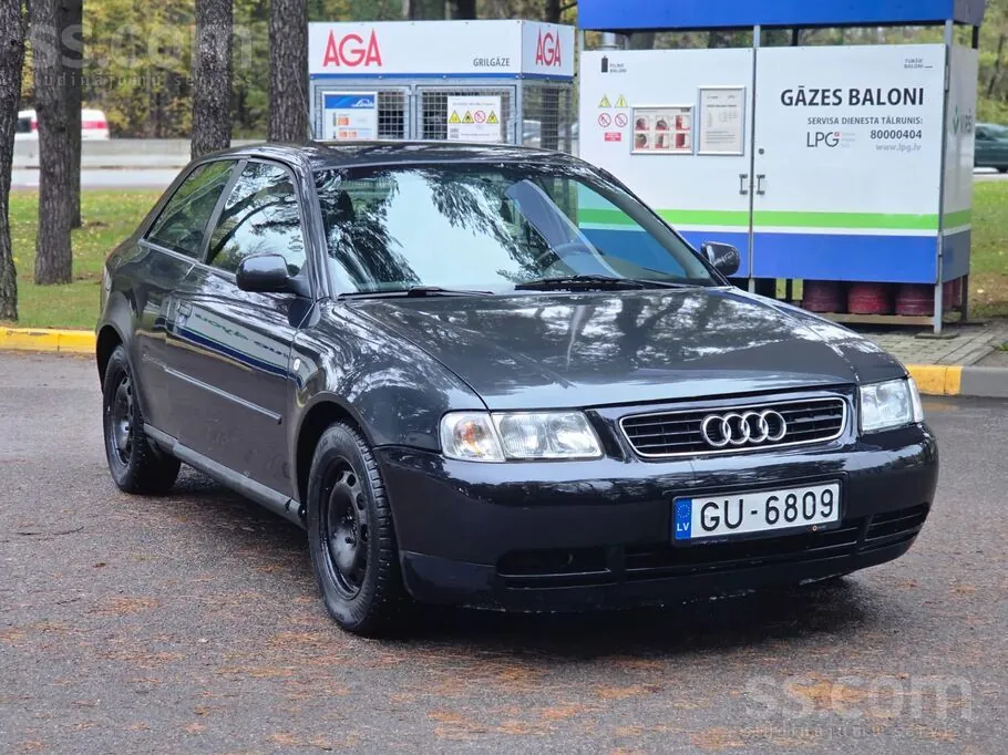 Audi A3 1998 photo 2