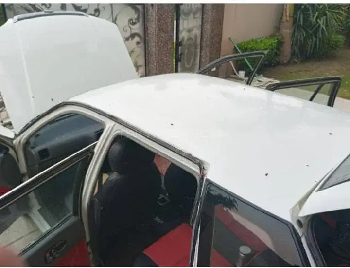 Suzuki Cultus