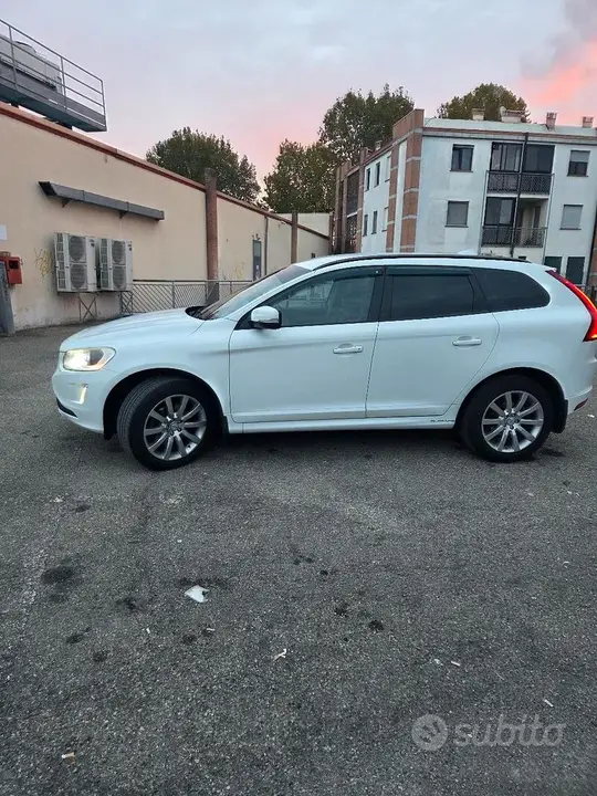 Volvo Xc60 2015 photo 4