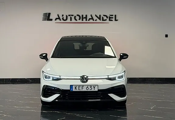 Volkswagen Golf I 2023 photo 2