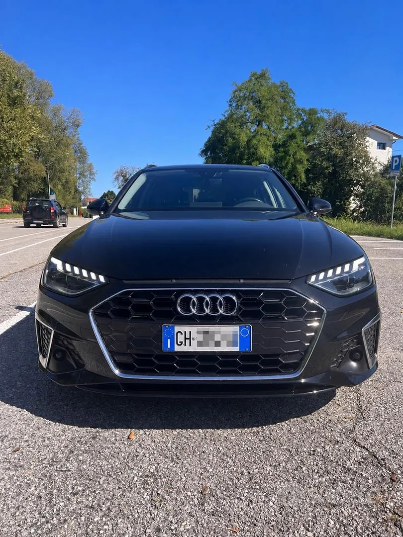 Audi A4 Avant 2021 photo 4
