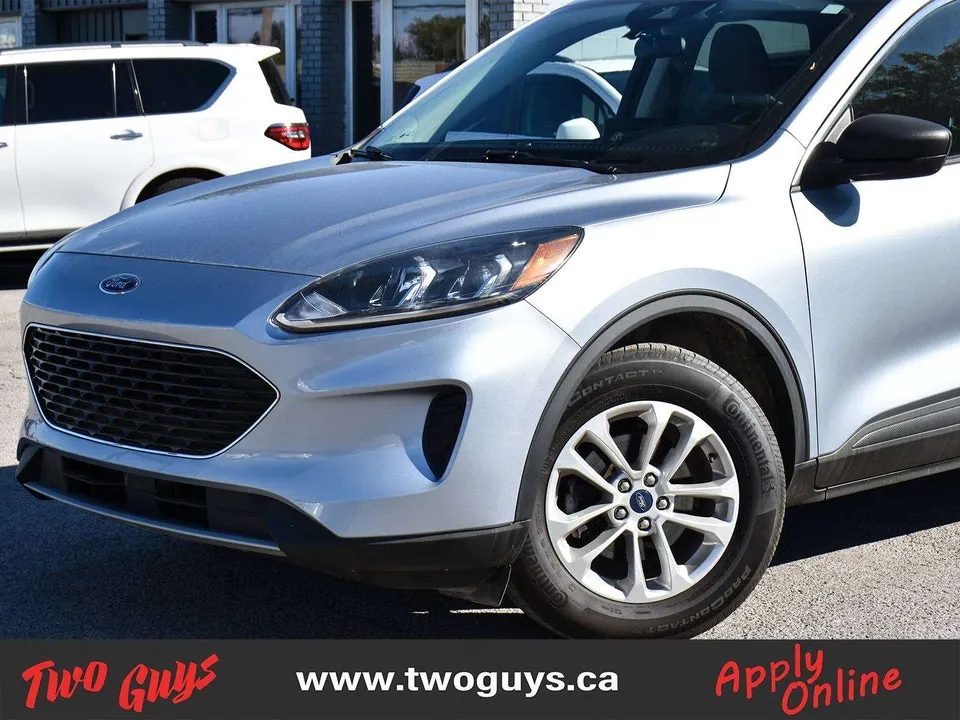 Ford Escape 2022 photo 3