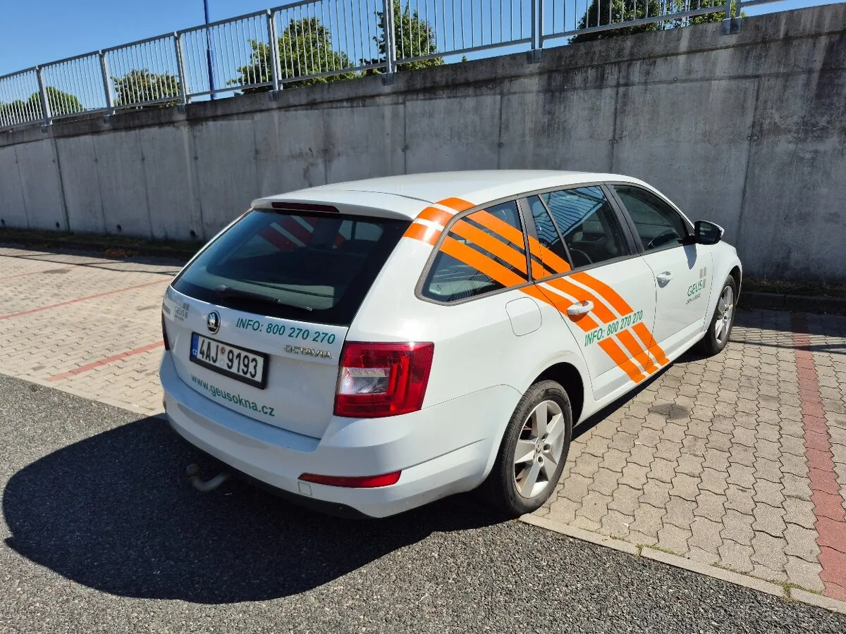 Skoda Octavia 2014 photo 3