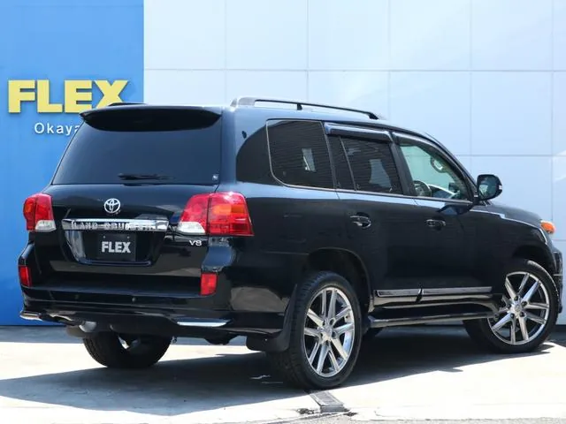 Toyota Land Cruiser 2015 photo 2