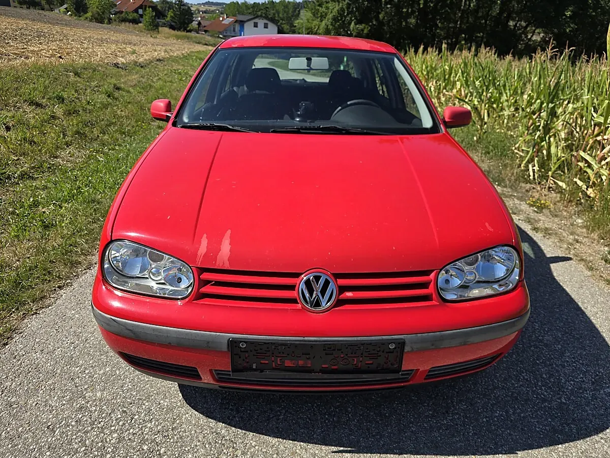 Volkswagen Golf 2000 photo 2