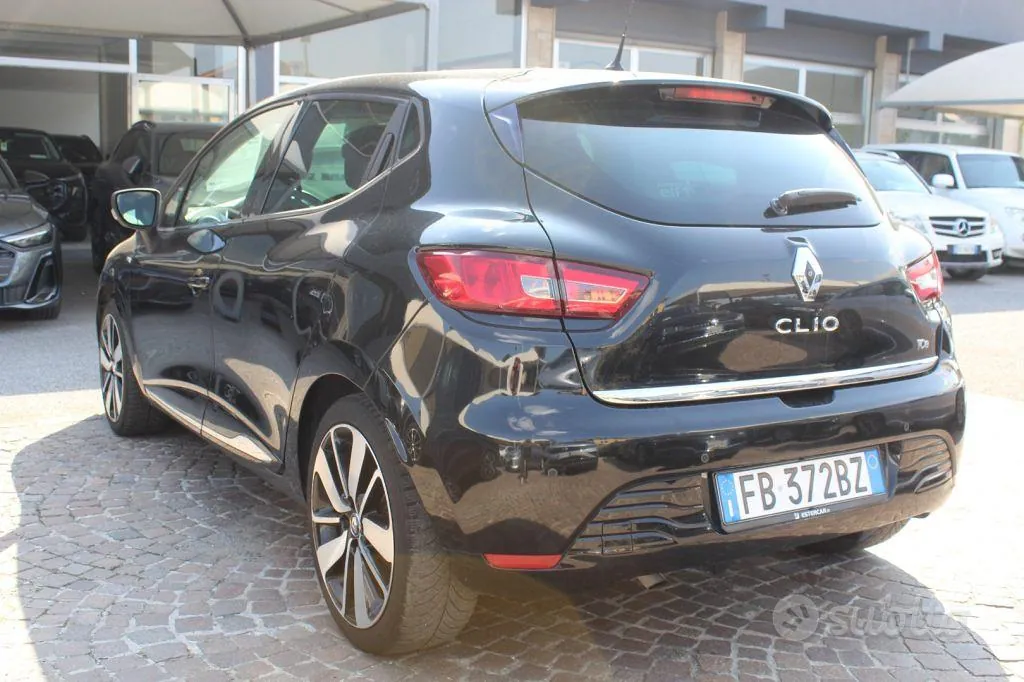 Renault Clio 2015 photo 5